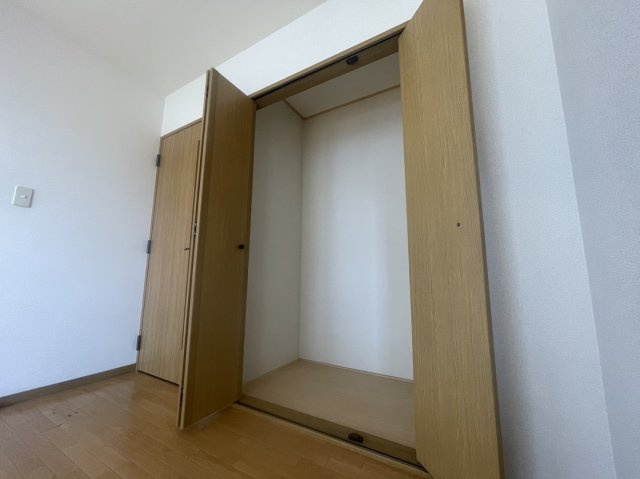 ドミトリー蒼海Bの収納|高崎、前橋エリアのお部屋探しはエンドスケープまで！お客様の理想お聞かせ下さい♪