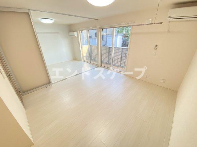 オペラハウス青柳の居間・リビング|高崎、前橋エリアのお部屋探しはエンドスケープまで！お客様の理想お聞かせ下さい♪