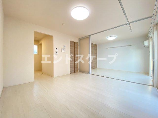 オペラハウス青柳の居間・リビング|高崎、前橋エリアのお部屋探しはエンドスケープまで！お客様の理想お聞かせ下さい♪