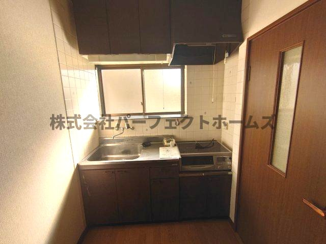 寝屋二丁目戸建　賃貸のキッチン|使いやすいキッチンです