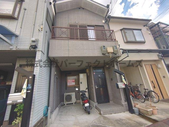 寝屋二丁目戸建　賃貸の外観|外はこのようになっています