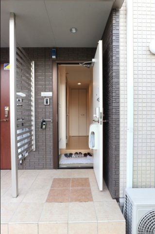 クレールフラッツ天王台の玄関|玄関