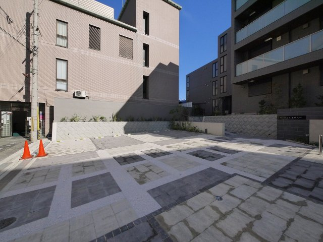 モンパルク生駒元町の駐車場|駐車場に車を止められます