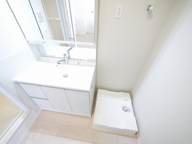 モンパルク生駒元町の設備|洗濯機置き場です