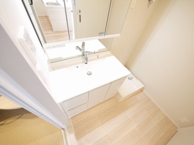 モンパルク生駒元町の洗面所|洗面所です