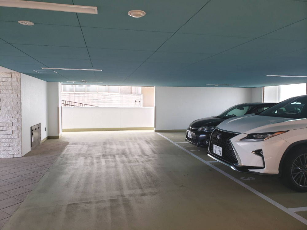 スカイ・シーフロント塩屋の駐車場|屋内駐車場☆神戸市垂水区　スカイシーフロント塩屋　賃貸☆