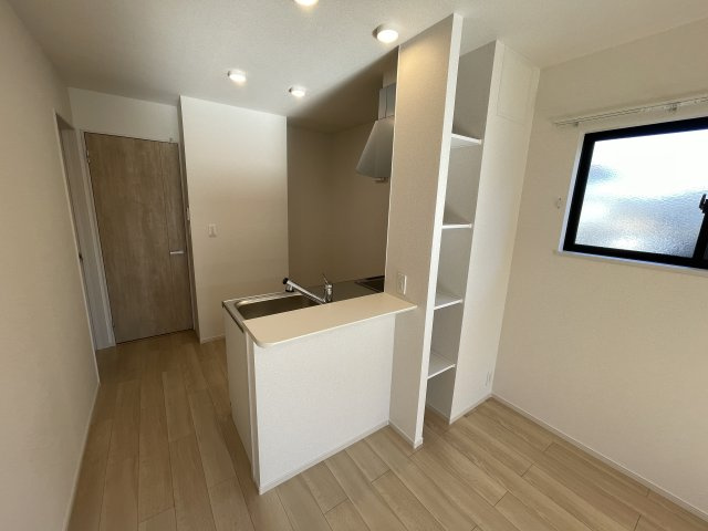 クオーレＡの内装|カウンターキッチン