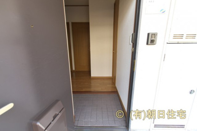 【玄関】 | カメリアハイム