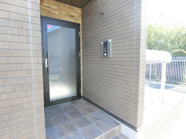 ユウパレス和泉中央のエントランス