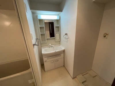 【洗面所】 | メゾンノーブル