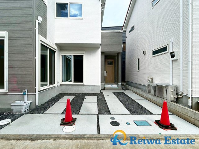 新築戸建　茅ヶ崎市今宿の駐車場