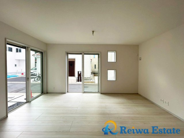 新築戸建　茅ヶ崎市今宿の居間・リビング