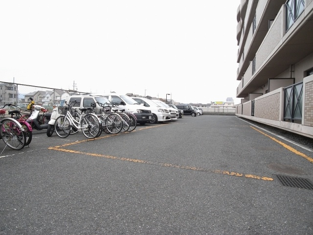 【駐車場】 | 鴻池クレスト