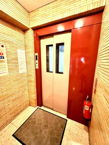 ハイシティ本郷のその他共用部分|エレベーターは1基