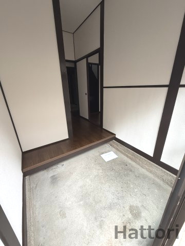 豊中市小曽根３丁目のテラスの玄関