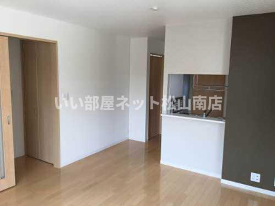 【居間・リビング】 | クレセオｓａｋｕｒａ Ｂ棟