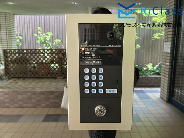 ワコーレ祇園のエントランス|オートロックです