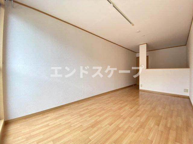 シャテロの居間・リビング|高崎、前橋エリアのお部屋探しはエンドスケープまで！お客様の理想お聞かせ下さい♪