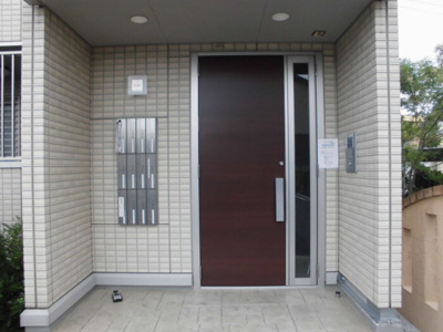 【エントランス】 | スマイルコート6番館