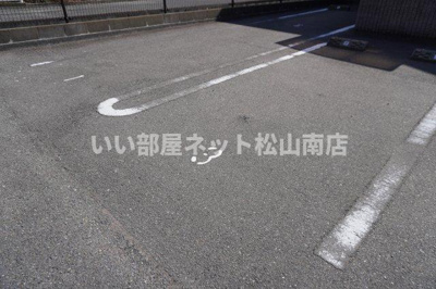 【駐車場】 | ジュネス椿Ｂ