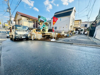 【前面道路含む現地写真】