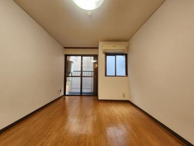 緑の館アネックスの内装