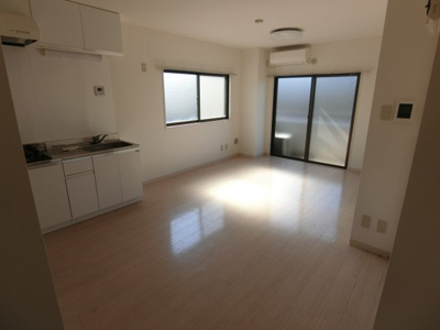 【その他共用部分】 | フレグランス新丸子 | 商店街至近で明るい道で帰れます☆