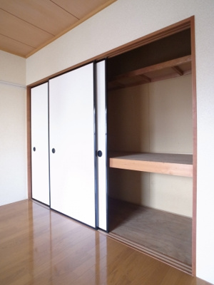 【収納】 | 末広サンフレアA | 大きな収納が自慢です！