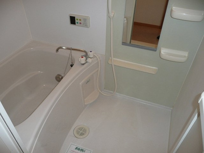 【浴室】 | フォンテーヌ・Ⅴ | お風呂で日々の疲れを落としましょう