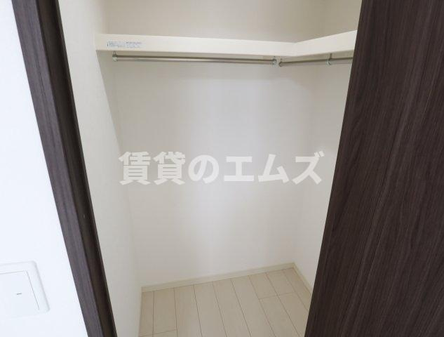 【収納】 | ＬＩＢＴＨ東比恵 | ＬＩＢＴＨ東比恵のウォークインクローゼット