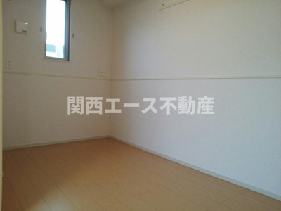 【寝室】 | オーセンティック4