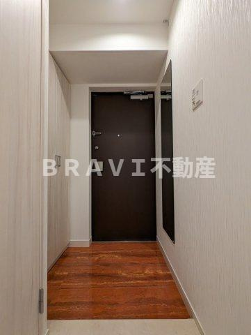 Vinoプレジオ本町の玄関|【Vinoプレジオ本町】収納もある玄関です