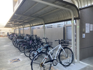 【駐車場】 | GOOD WILL | 駐輪場に屋根付けましたので、雨でも安心。
