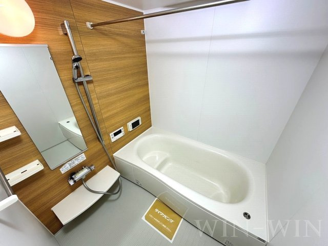 オアシス西小鷹野の浴室