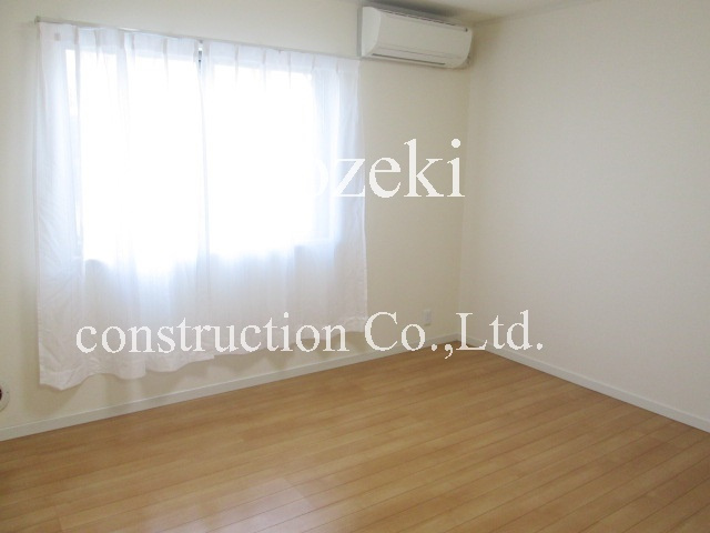 ヴェルデ越谷の居間・リビング