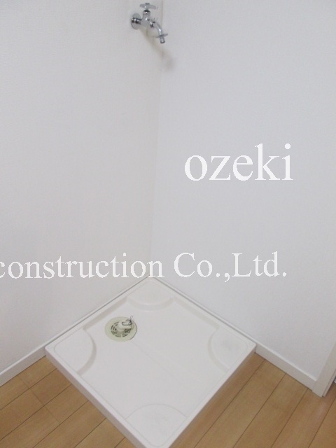 ヴェルデ越谷の洗面所