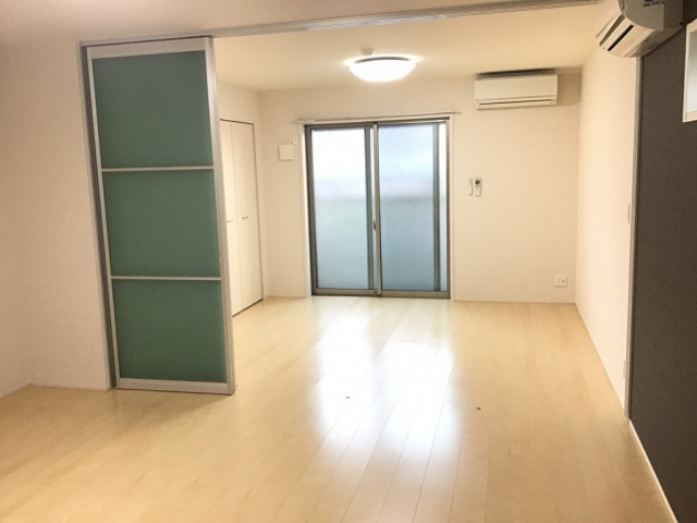 フジパレス岩田町Ⅱ番館の居間・リビング