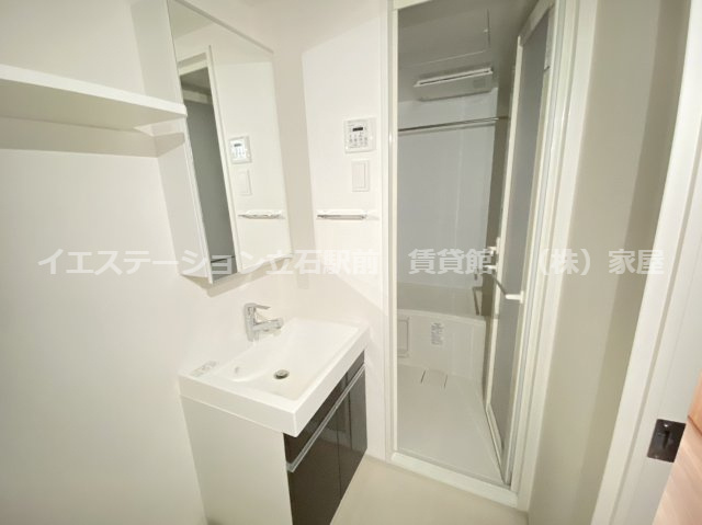 スプレスター立石ステーションフロントの独立洗面台