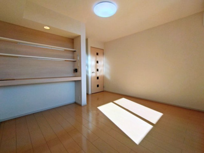 【居間・リビング】 | シャン・ロジュマン | ※同物件、別のお部屋の写真です。