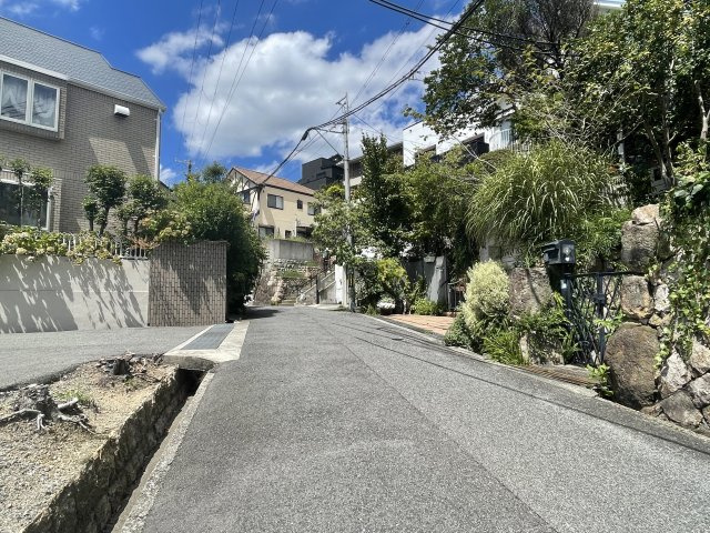 西宮市苦楽園三番町の周辺