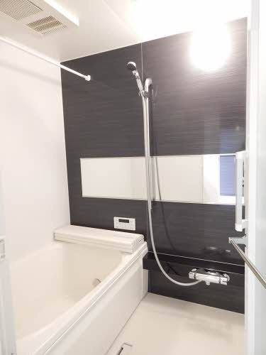 シャーメゾンアメニティ御領Ⅰの浴室