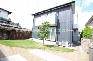 【外観】 | 太陽光発電システム10ｋｗ搭載の4LDK中古戸建☆