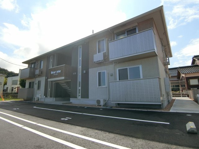 ベアーワンの外観