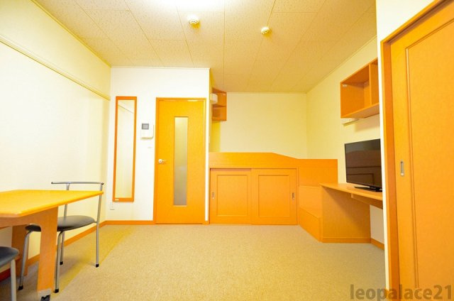 レオパレスプリウスの寝室|画像8