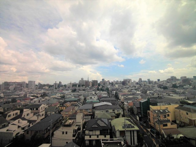 【展望】 | ヴィラロイヤル文京西片 | 10階東向きの眺望です。【ヴィラロイヤル文京西片】