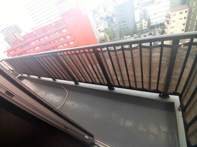 【バルコニー】 | ヴィラロイヤル文京西片 | 【ヴィラロイヤル文京西片】