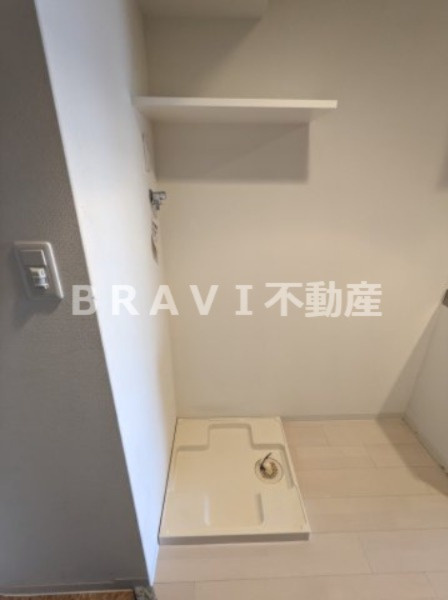 Luxe森之宮 BRAVI不動産の設備|【Luxe森之宮】洗濯機置場