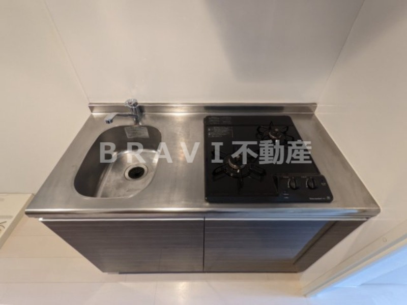 Luxe森之宮 BRAVI不動産のキッチン|【Luxe森之宮】2口ガスコンロのキッチン