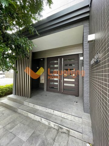 ソレイユ中央のエントランス|エントランスです