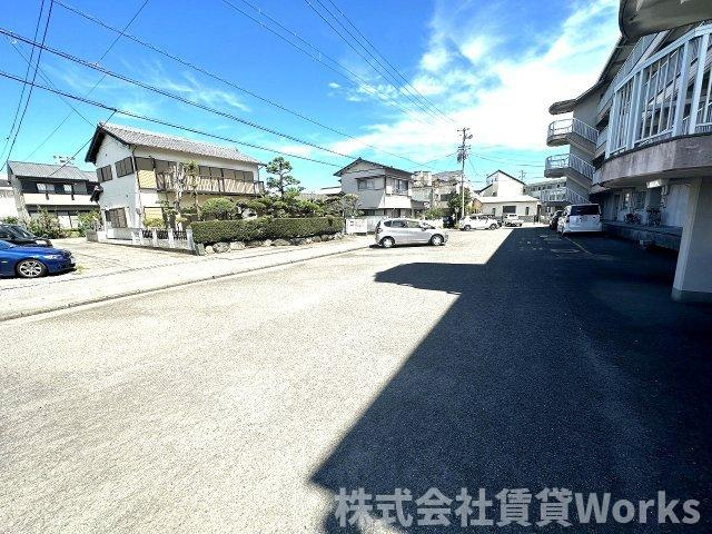 サンライズ松原の駐車場|駐車スペースもあります